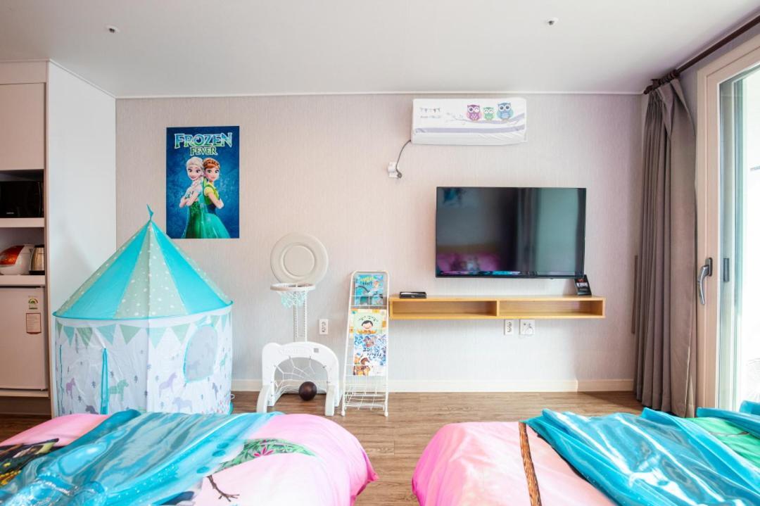 Jnb Hotel Seogwipo Bagian luar foto